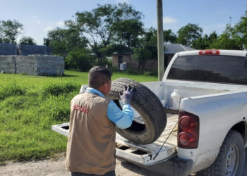 Intensifica Salud Tamaulipas campaña de descacharrización en prevención al dengue